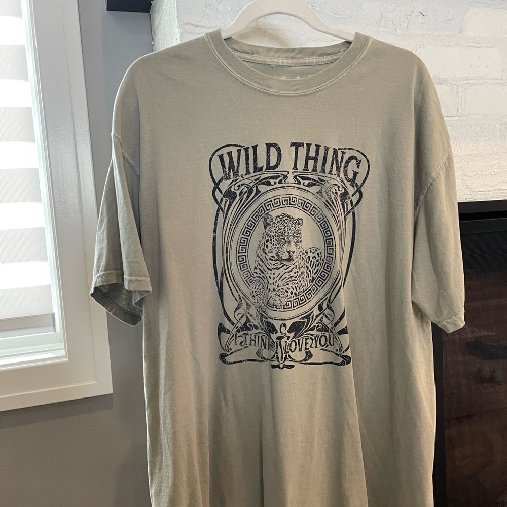 Tan and Green Short Sleeve Tee with Vintage Graphic
